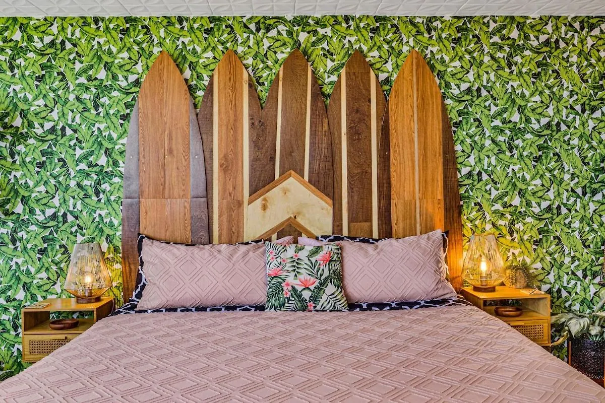 Ocean View Prime Location Surfer Studio With Parking 호놀룰루 아파트
